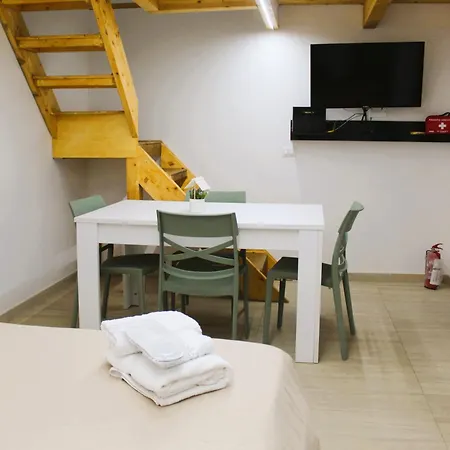 Home Spezzano 22 - Napoli Centro Storico Montesanto-2